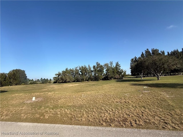 Listing photo 3 for 8317 Castile Rd, Sebring FL 33876