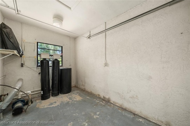 1904 Mulligan Rd, Sebring, FL 33872 - below grade area with a water softener and a garage