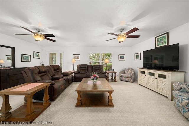1904 Mulligan Rd, Sebring, FL 33872 - living area with ceiling fan and carpet