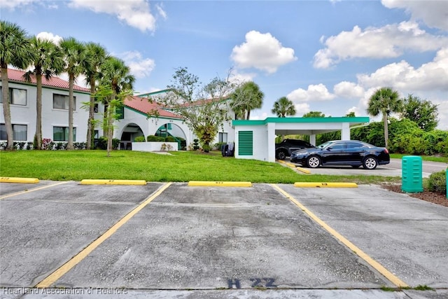 4915 Casablanca Cir Unit H22, Sebring, FL 33870 - view of uncovered parking lot
