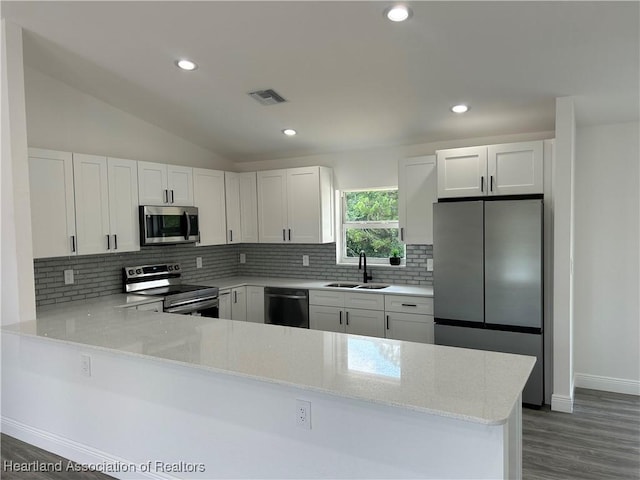 136 Lincoln Rd NW, Lake Placid, FL 33852 - photo 11