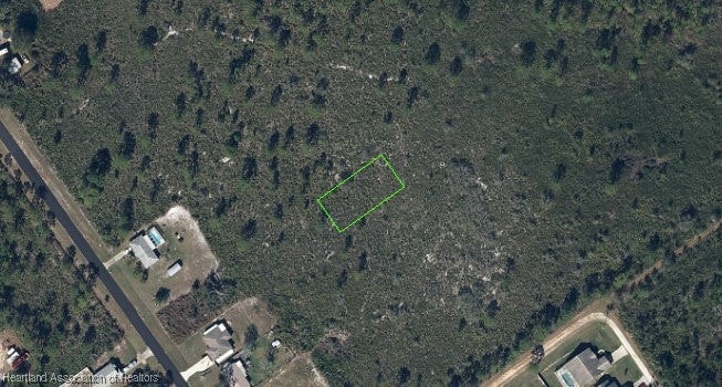 611 Bottlebrush Ave, Lake Placid, FL 33852 - photo 1
