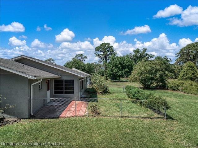 5808 Twisted Oaks Dr, Sebring, FL 33876 - view of yard featuring a patio area
