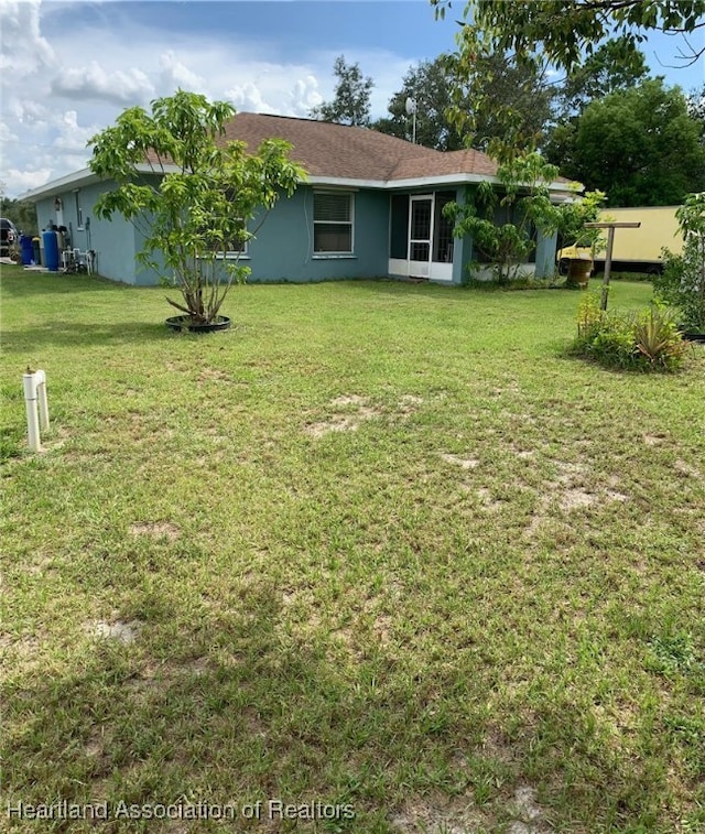 2010 W Royalton Rd, Avon Park, FL 33825 - view of green lawn