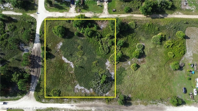 Listing photo 2 for 2503 W Bandra Rd, Avon Park FL 33825