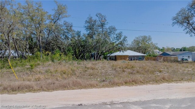 2556 N Johnson Rd, Avon Park, FL 33825 - photo 6