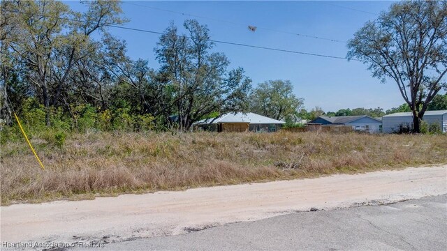 2556 N Johnson Rd, Avon Park, FL 33825 - photo 13