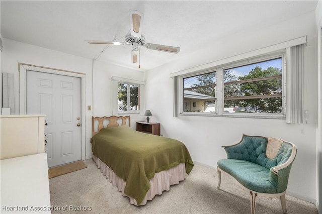 bedroom featuring ceiling fan