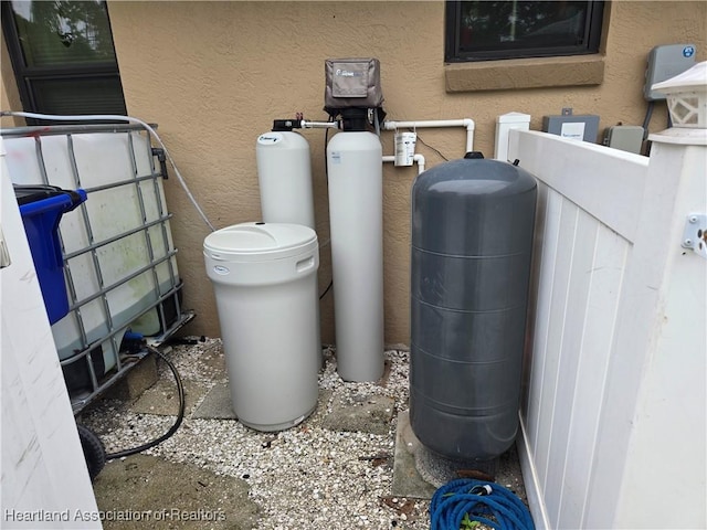 55 Lake Side Trl, Lake Placid, FL 33852 - view of utility room