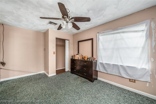 bedroom featuring carpet flooring, a closet, and ceiling fan