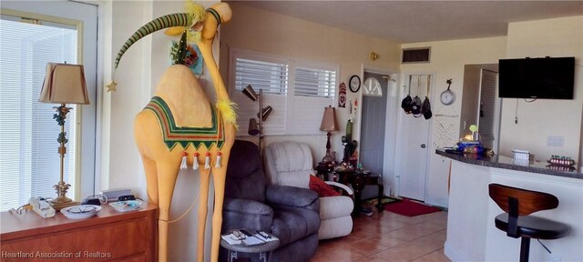 2131 Lakeview Dr Unit 106, Sebring, FL 33870 - view of tiled living area