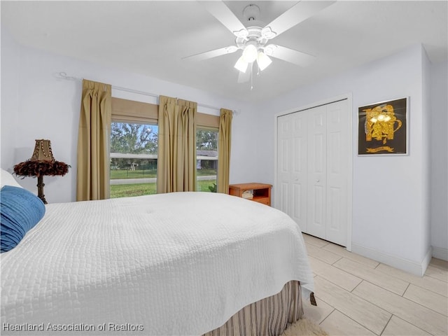 bedroom featuring a closet and ceiling fan