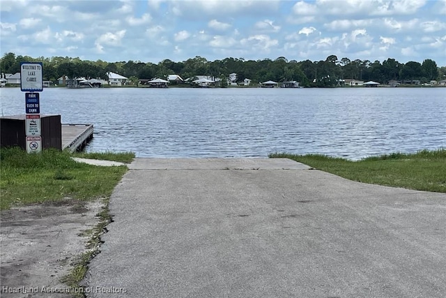 3040 Redwood Rd, Lake Placid, FL 33852