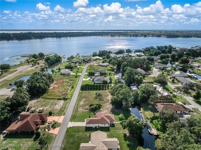 111 Blue Moon Ave, Lake Placid, FL 33852 - view of property location featuring a nearby body of water and nearby suburban area