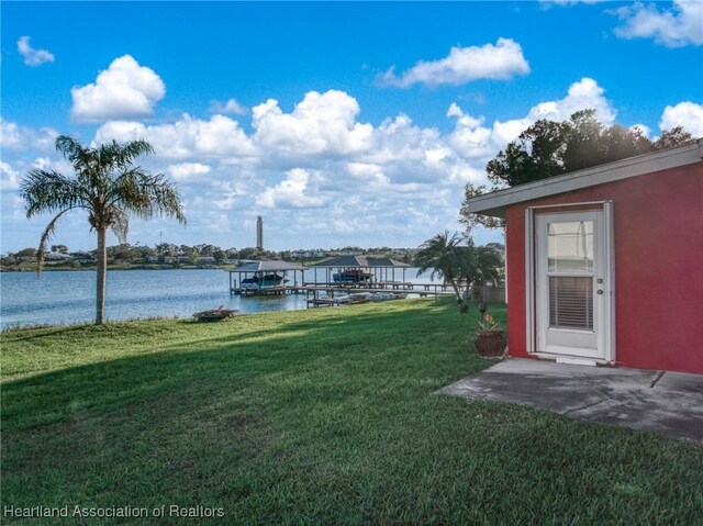 view of yard with a water view