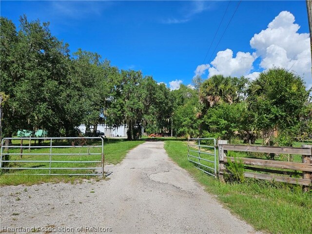 275 Doe Run, Lorida, FL 33857 - photo 2