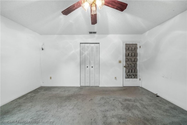 garage featuring ceiling fan