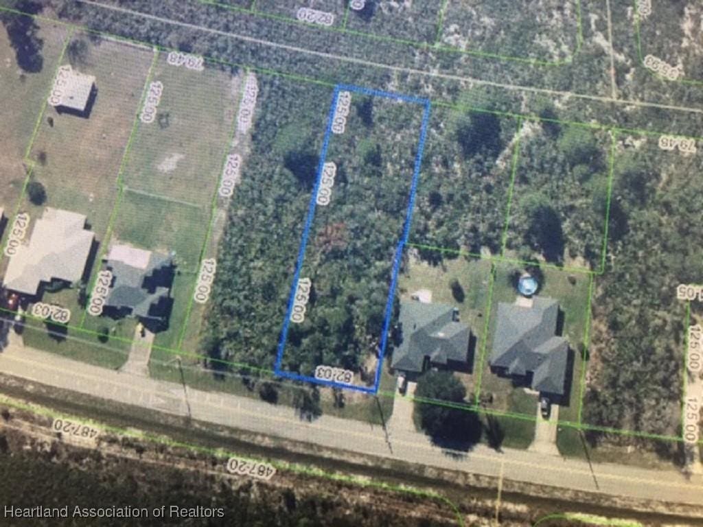 6347 Columbus Blvd, Sebring, FL 33872