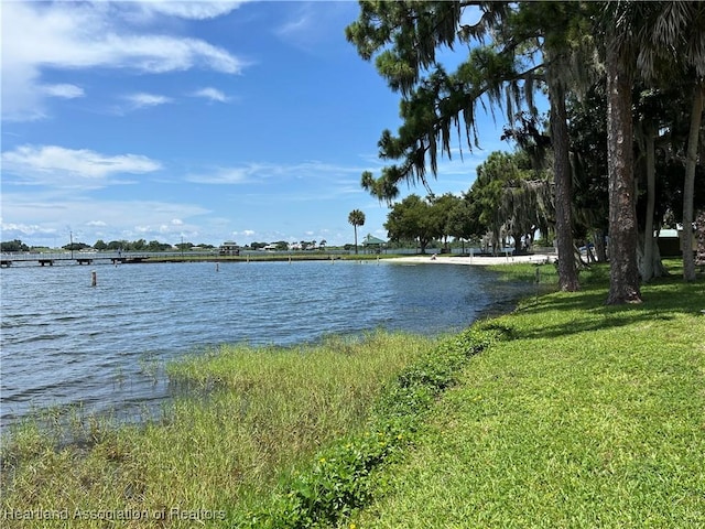 11 Mockingbird Rd, Lake Placid, FL 33852 - water view