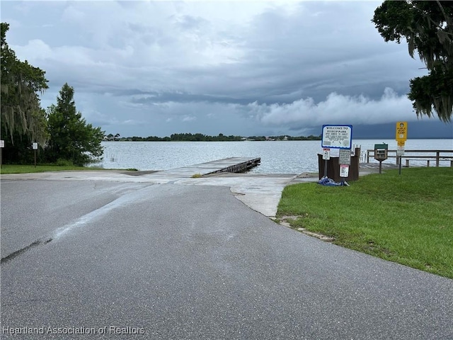 11 Mockingbird Rd, Lake Placid, FL 33852 - water view featuring a boat ramp