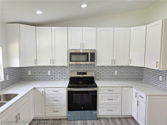 157 Mango Rd NE, Lake Placid, FL 33852 - photo 9