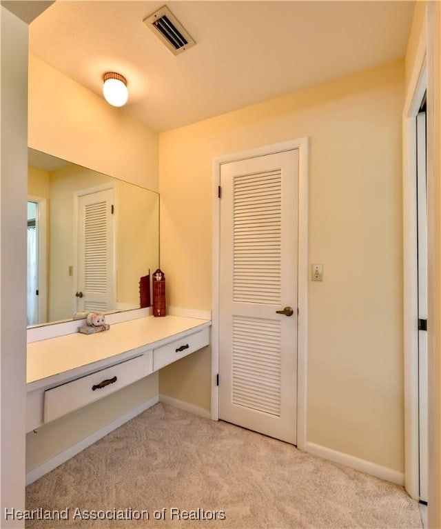 7700 Granada Rd, Sebring, FL 33876 - bathroom featuring visible vents and baseboards
