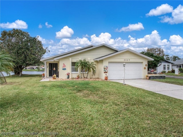 2407 Par Rd, Sebring, FL 33872 - single story home with a garage, driveway, a front yard, and stucco siding