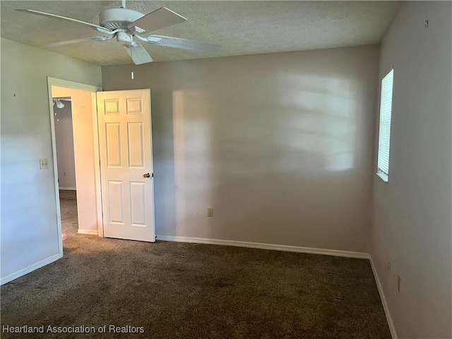 2527 Davis Cir, Sebring, FL 33870 - carpeted empty room featuring ceiling fan, baseboards, and a textured ceiling