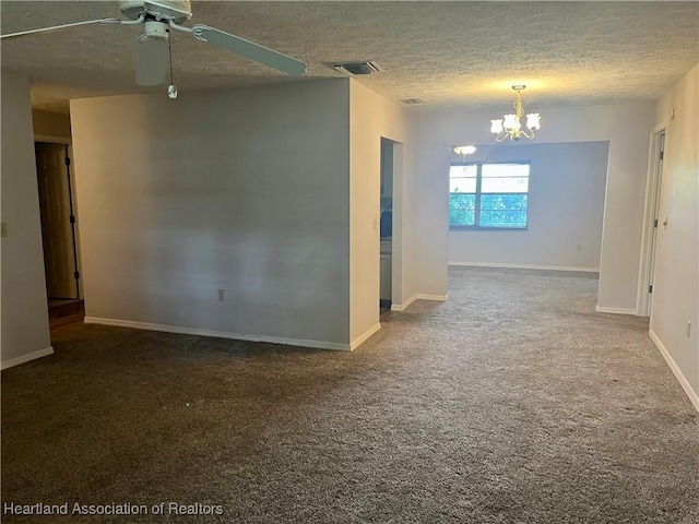2527 Davis Cir, Sebring, FL 33870 - carpeted spare room with ceiling fan, a chandelier, a textured ceiling, and baseboards