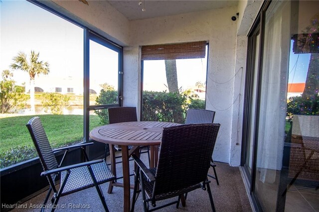 view of sunroom / solarium