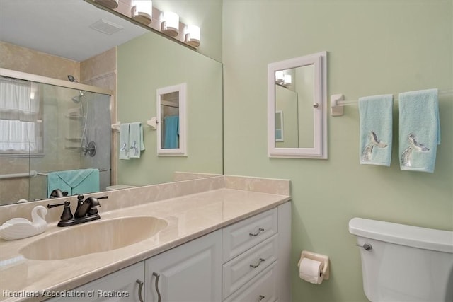 4 Rosewood Dr N, Lake Placid, FL 33852 - bathroom with toilet, a shower stall, and vanity