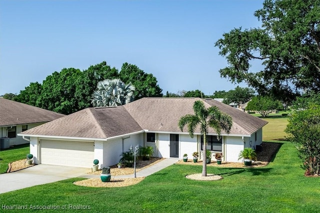 4 Rosewood Dr N, Lake Placid, FL 33852 - single story home featuring central AC, a garage, a front lawn, driveway, and roof with shingles