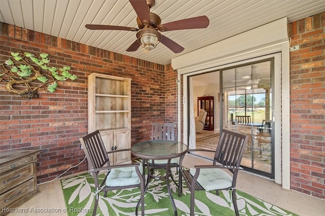 4 Rosewood Dr N, Lake Placid, FL 33852 - view of patio with a ceiling fan and outdoor dining space