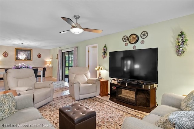 4 Rosewood Dr N, Lake Placid, FL 33852 - living area with a ceiling fan