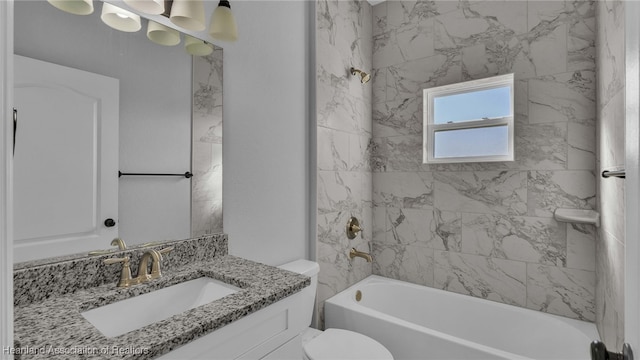 19 N Irvington Rd, Avon Park, FL 33825 - full bathroom featuring vanity, tiled shower / bath combo, and toilet