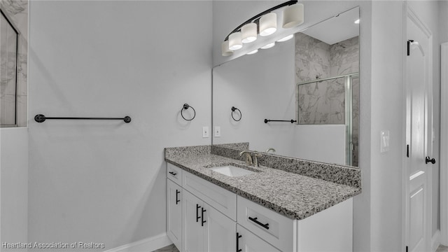 19 N Irvington Rd, Avon Park, FL 33825 - bathroom featuring vanity and an enclosed shower