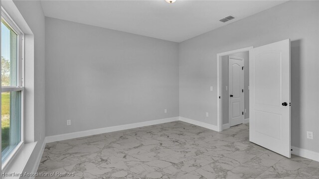 19 N Irvington Rd, Avon Park, FL 33825 - view of empty room