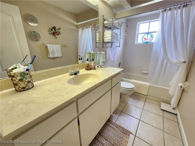 full bathroom featuring tile patterned floors, vanity, shower / bathtub combination with curtain, and toilet