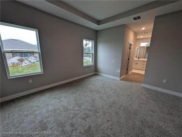 view of carpeted spare room