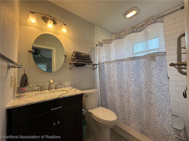 3711 Perugia Ave, Sebring, FL 33872 - full bathroom with toilet, curtained shower, and vanity