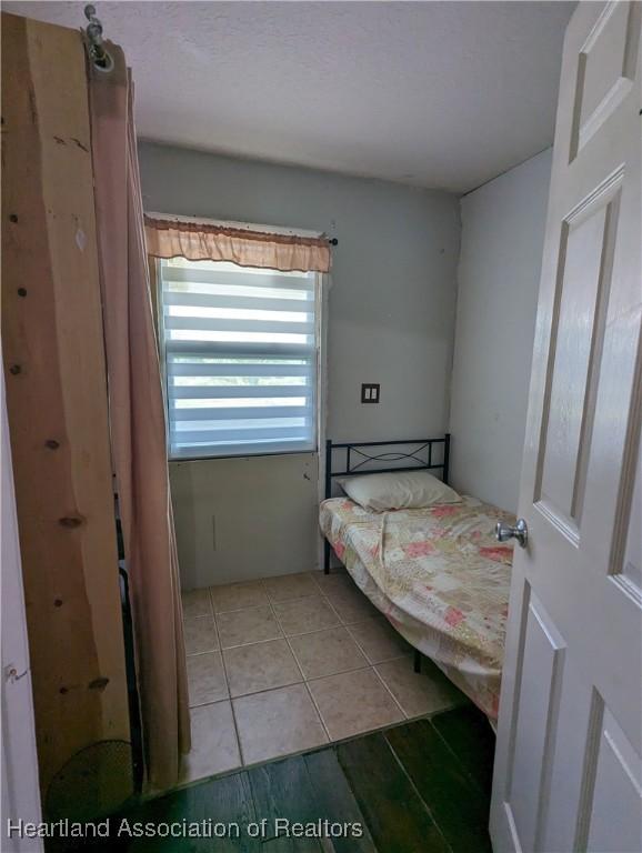 2146 Hartman Rd, Avon Park, FL 33825 - view of bedroom