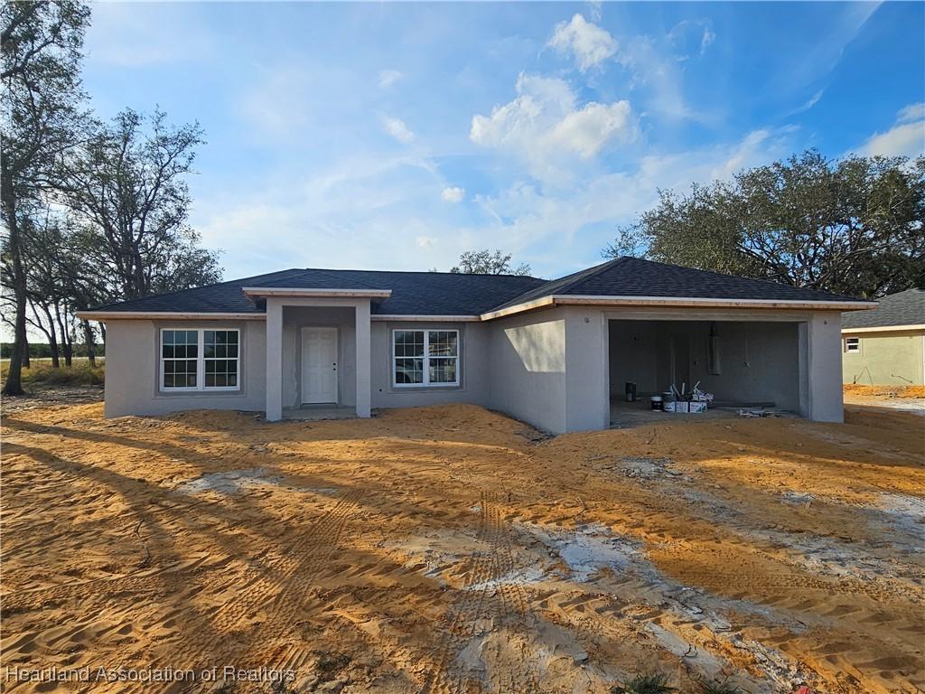 view of front of home