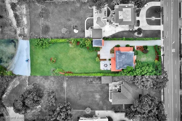 1831 Lakeview Dr, Sebring, FL 33870 - drone / aerial view