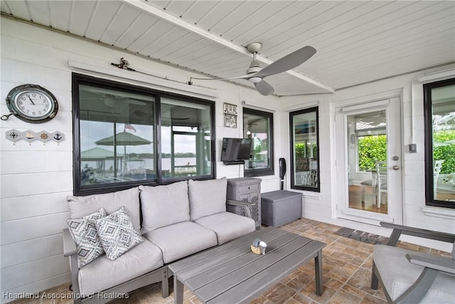 457 Lake June Rd, Lake Placid, FL 33852 - view of patio featuring outdoor lounge area and ceiling fan