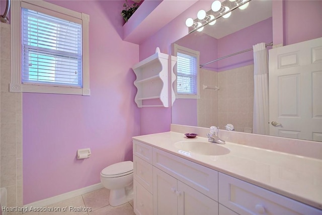 full bathroom featuring tile patterned flooring, curtained shower, baseboards, toilet, and vanity