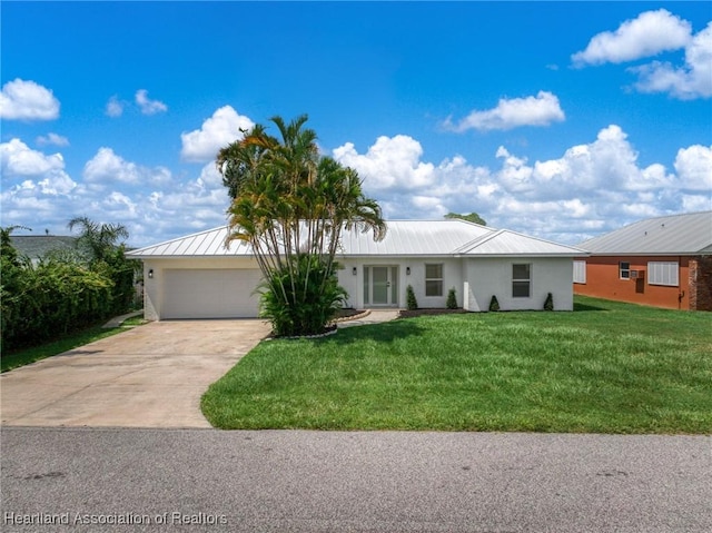 107 Lakefront Ln NW, Lake Placid, FL 33852 - photo 1