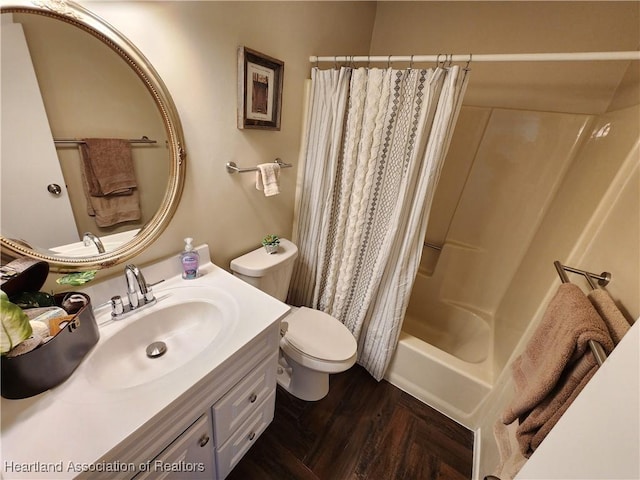 4101 Elson Ave, Sebring, FL 33875 - bathroom featuring vanity and shower / bathtub combination with curtain