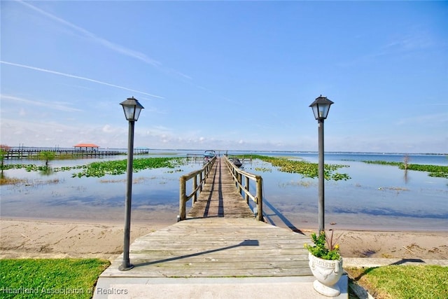 view of dock featuring a water view