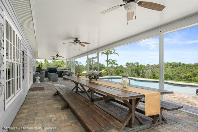 509 Bear Rd, Lake Placid, FL 33852 - view of patio with a ceiling fan, an outdoor pool, and outdoor dining area