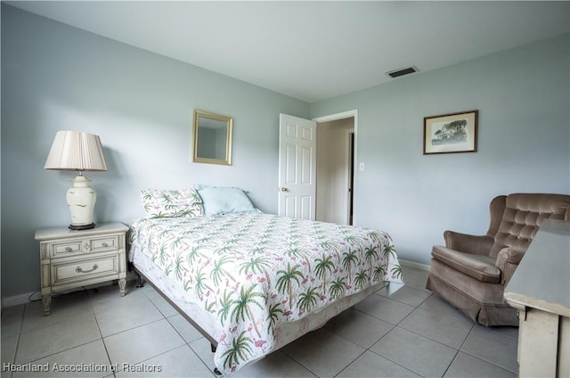 400 Spring Blvd, Sebring, FL 33876 - bedroom with tile patterned flooring and baseboards